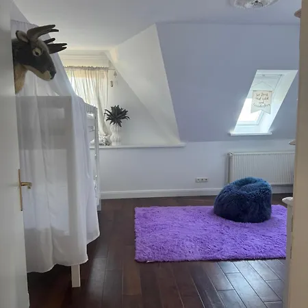 Farm Empire Apartment