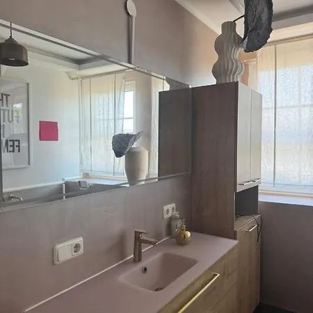 Farm Empire Apartment *